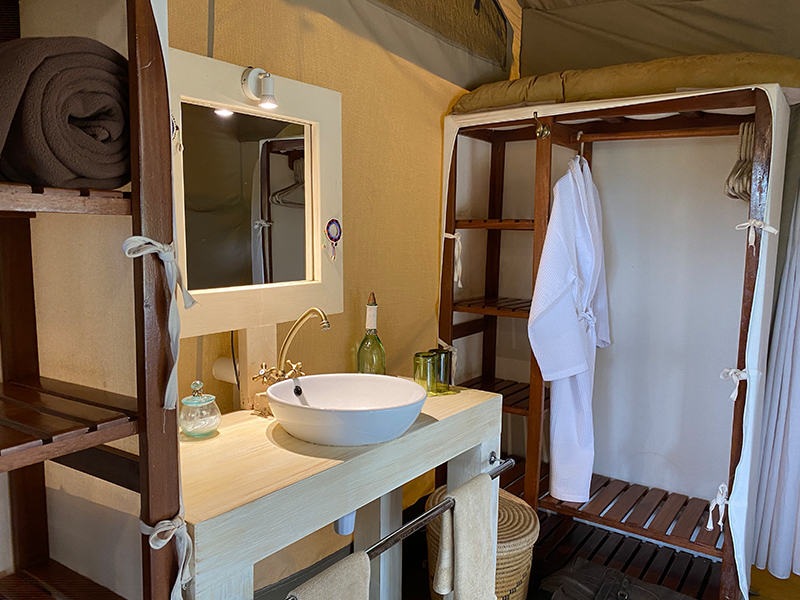 Kicheche Bush Camp Bathroom